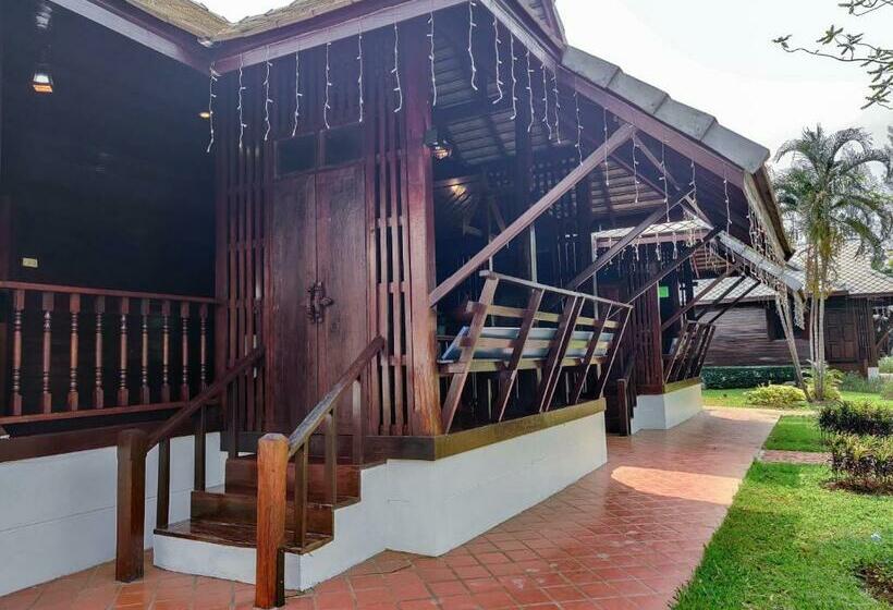 디럭스 룸, Nan Bluesky Resort And Spa