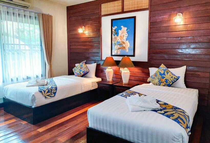 Номер Deluxe, Nan Bluesky Resort And Spa