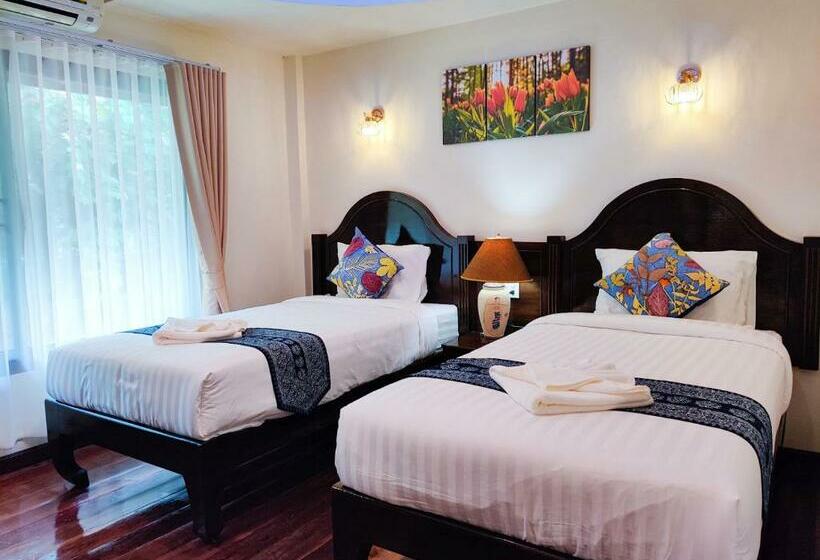 디럭스 룸, Nan Bluesky Resort And Spa