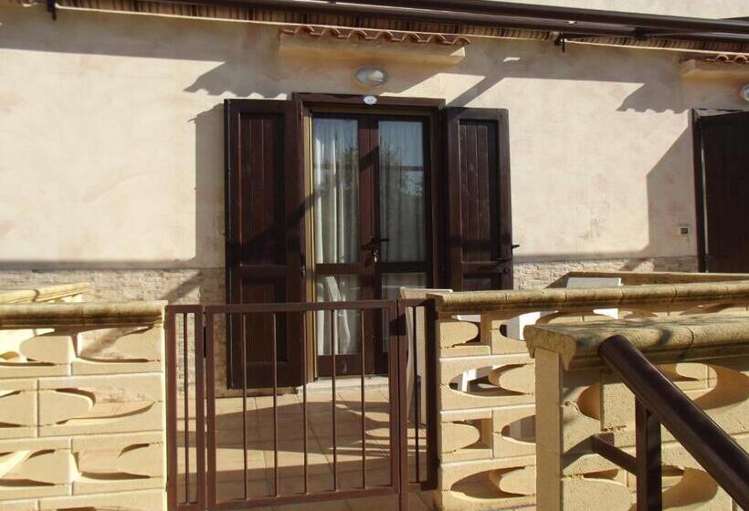 חדר סטנדרט לשלושה, Agricostella Agriturismo Vieste