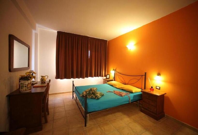 חדר סטנדרט לארבעה, Agricostella Agriturismo Vieste