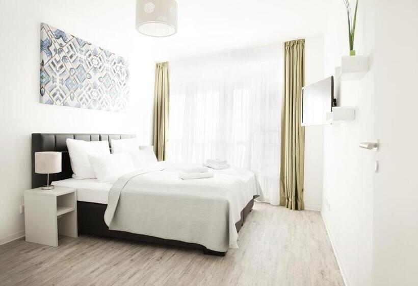 آپارتمان 3 خوابه, Apartments Rosenthal Residence