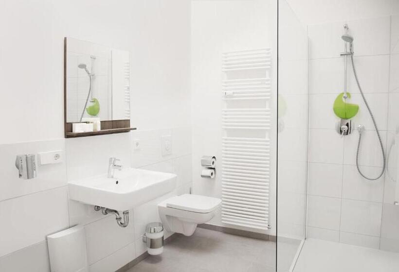 سوئیت پنت هاوس, Apartments Rosenthal Residence