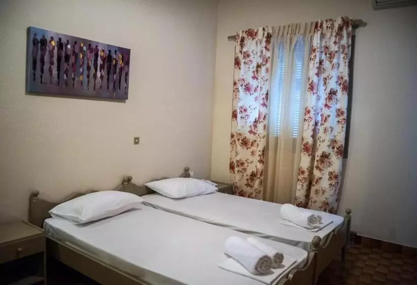 اتاق استاندارد, Argostoli