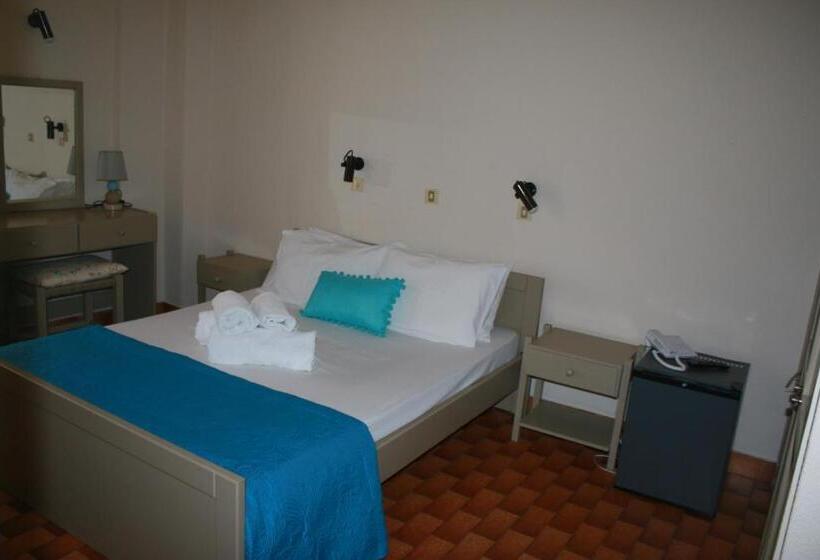 스탠다드 룸, Argostoli