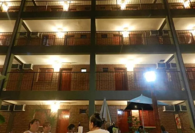 Standard Kolmen Hengen Huone, Buenos Aires