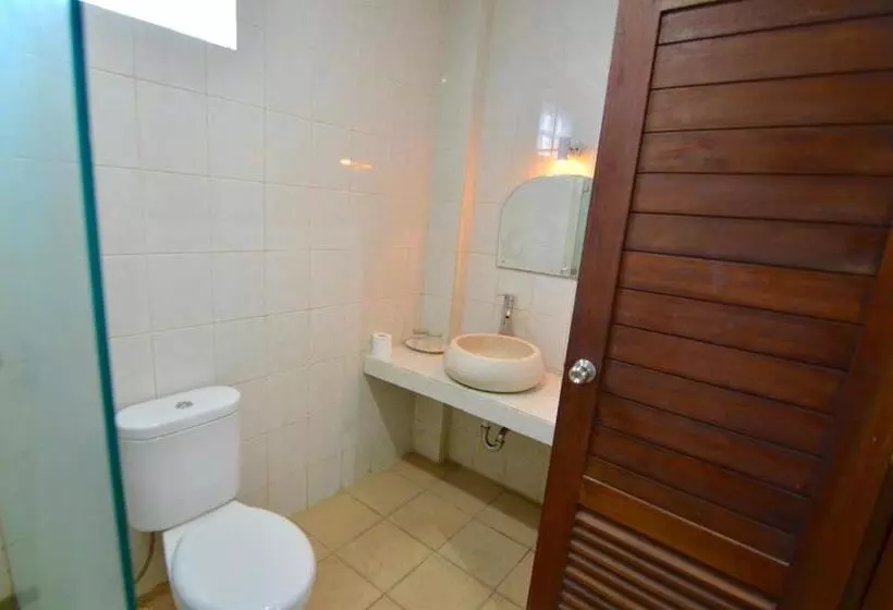 スタンダードルーム, Central Inn Senggigi