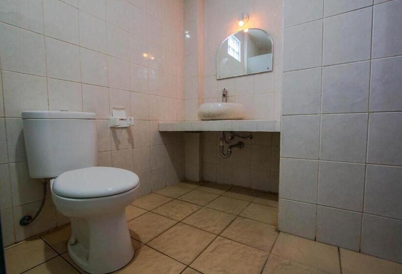 标准间, Central Inn Senggigi