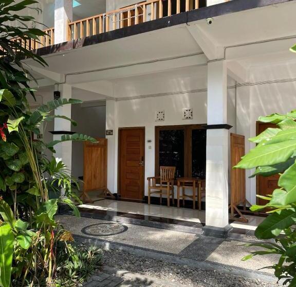高级大房间, Central Inn Senggigi