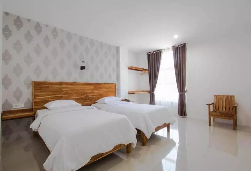 デラックスルーム, Central Inn Senggigi