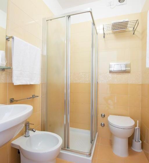 Familienzimmer, Meerblick, Columbus