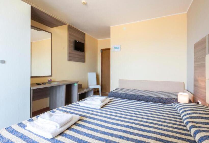 Triple Room Sea View, Columbus