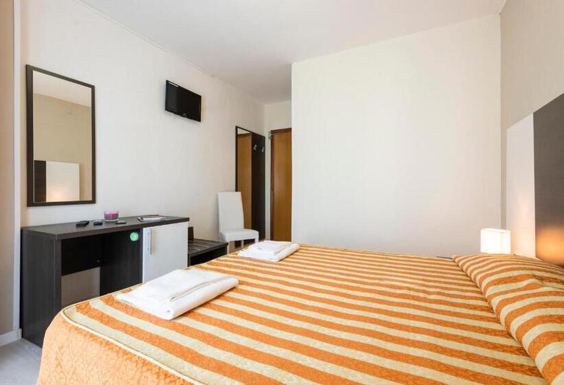 3-Bett-Standardzimmer, Columbus