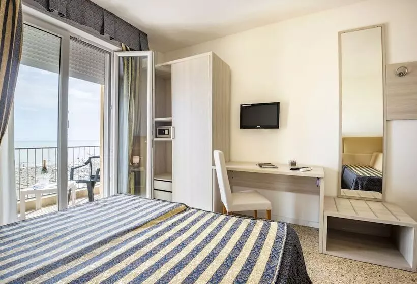 Standardzimmer mit Meerblick & Balkon, Columbus