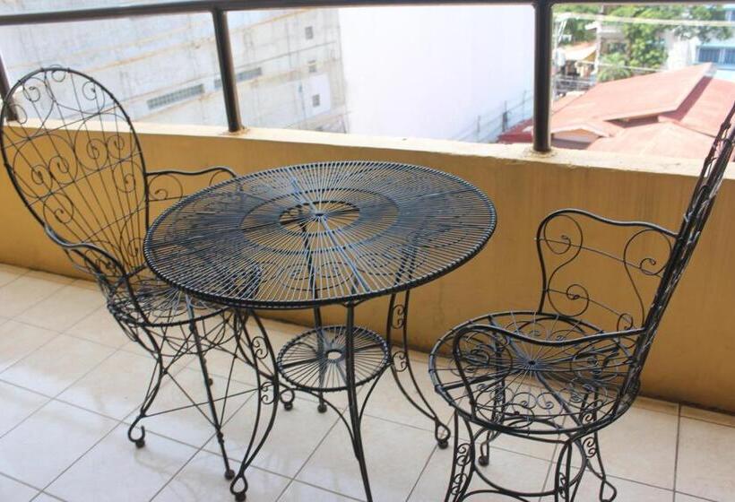 סוויטת ג'וניור, Elegant Circle Inn