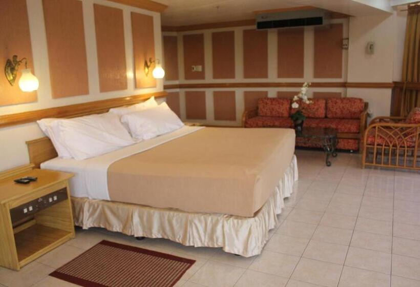 סוויטה, Elegant Circle Inn