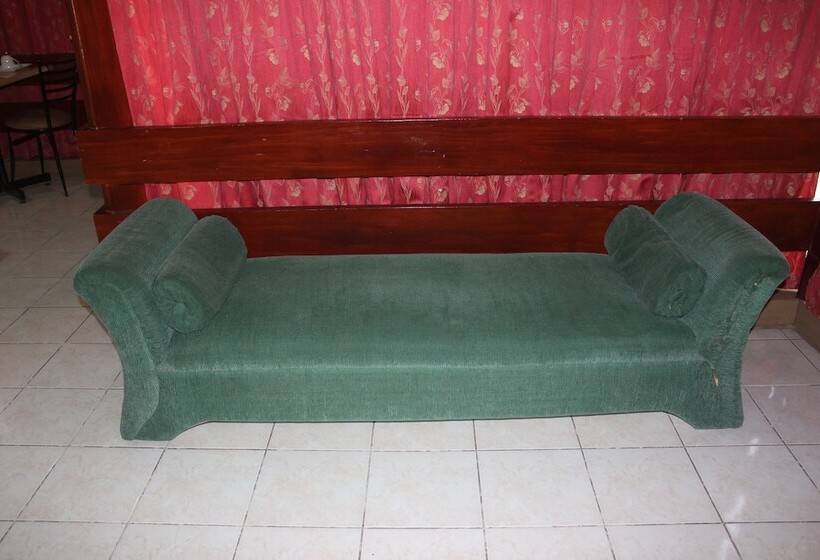 סוויטת ג'וניור, Elegant Circle Inn