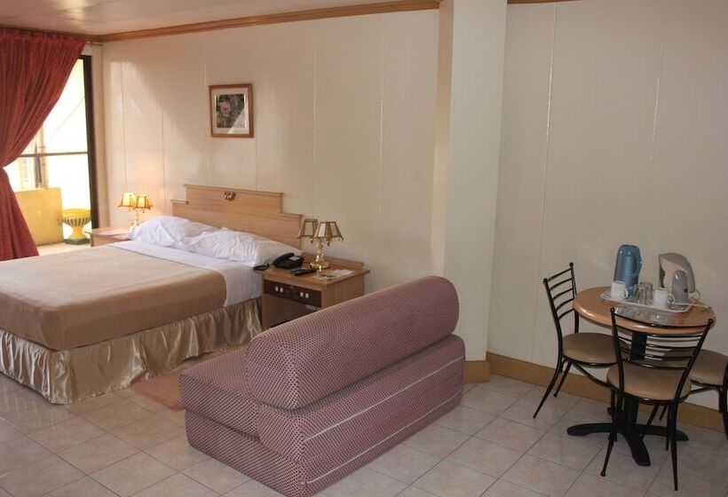 סוויטת ג'וניור, Elegant Circle Inn