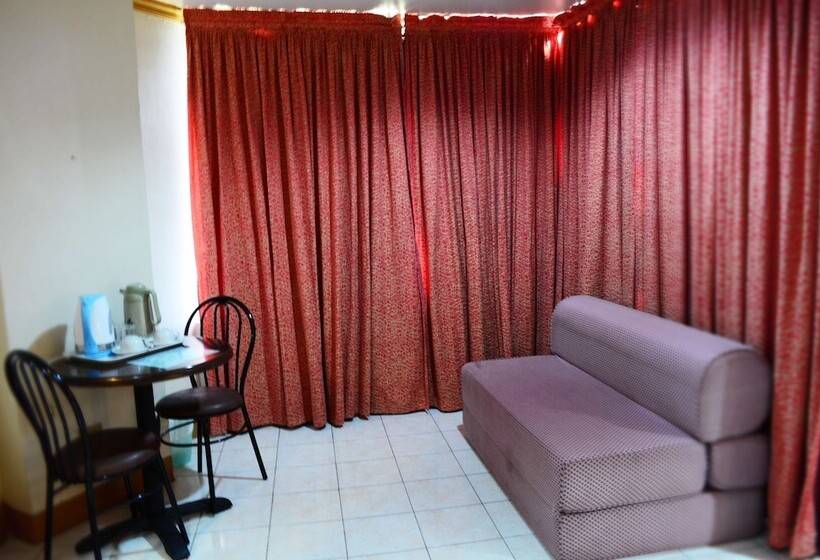 סוויטת ג'וניור, Elegant Circle Inn