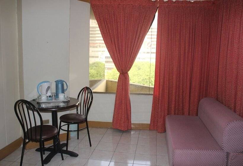 סוויטת ג'וניור, Elegant Circle Inn