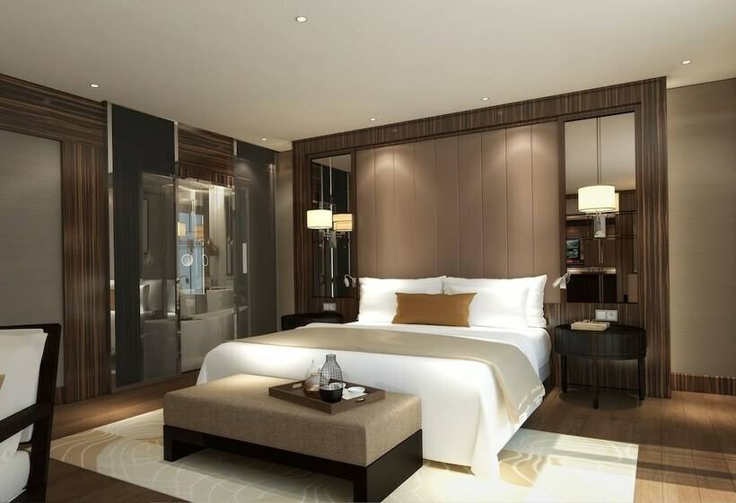 سوئیت راحتی, Elite World Grand Istanbul Basin Ekspres