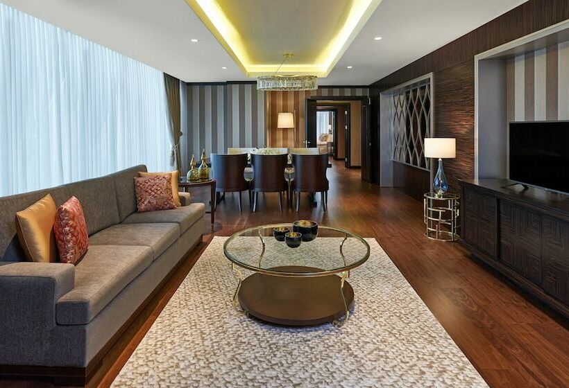 سوئیت پرزیدنت, Elite World Grand Istanbul Basin Ekspres