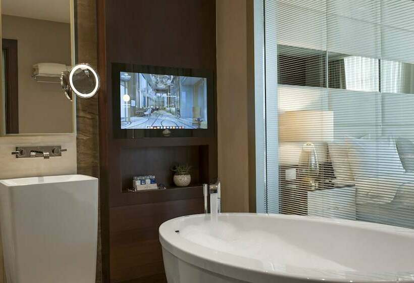 スイート, Elite World Grand Istanbul Basin Ekspres