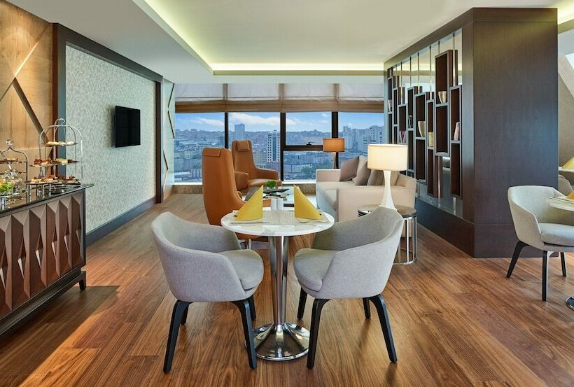 سوییت, Elite World Grand Istanbul Basin Ekspres