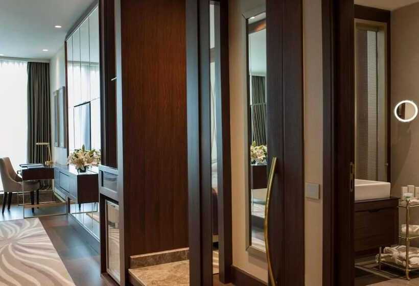 اتاق استاندارد با تخت دو نفره بزرگ, Elite World Grand Istanbul Basin Ekspres