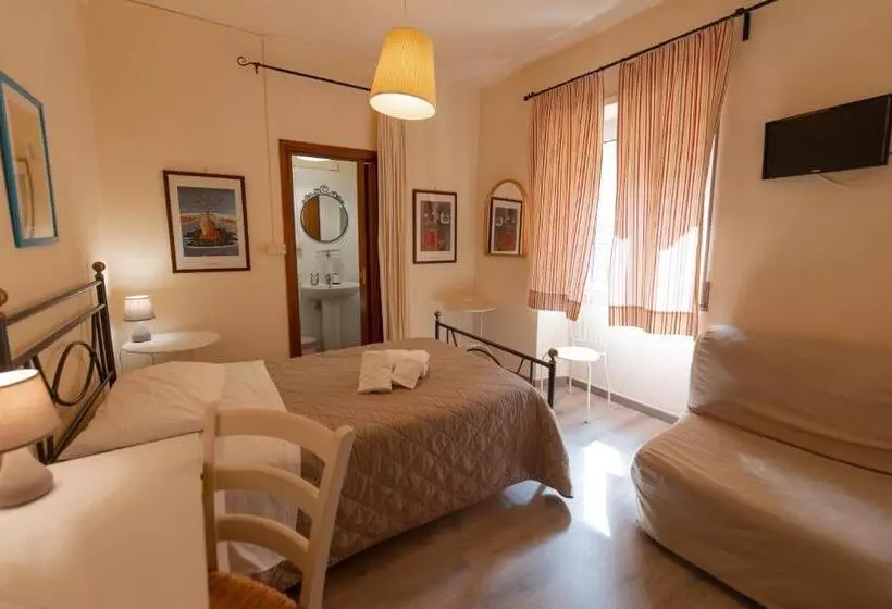 Standard Yhden Hengen Huone, Il Borgo Ristorante Pizzeria Camere