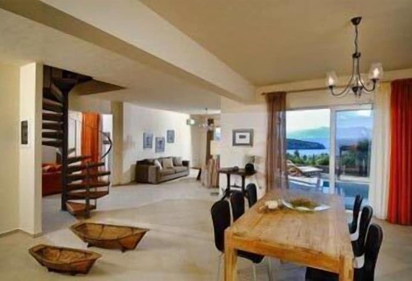 침실 4개 빌라, Istron Collection Villas