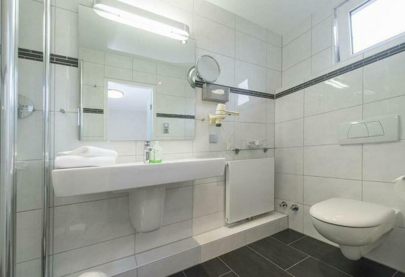 Номер Комфорт, Landgut Stemmen