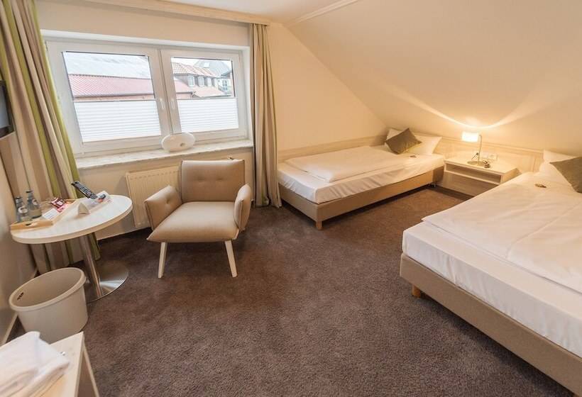 Семейный Номер, Landgut Stemmen