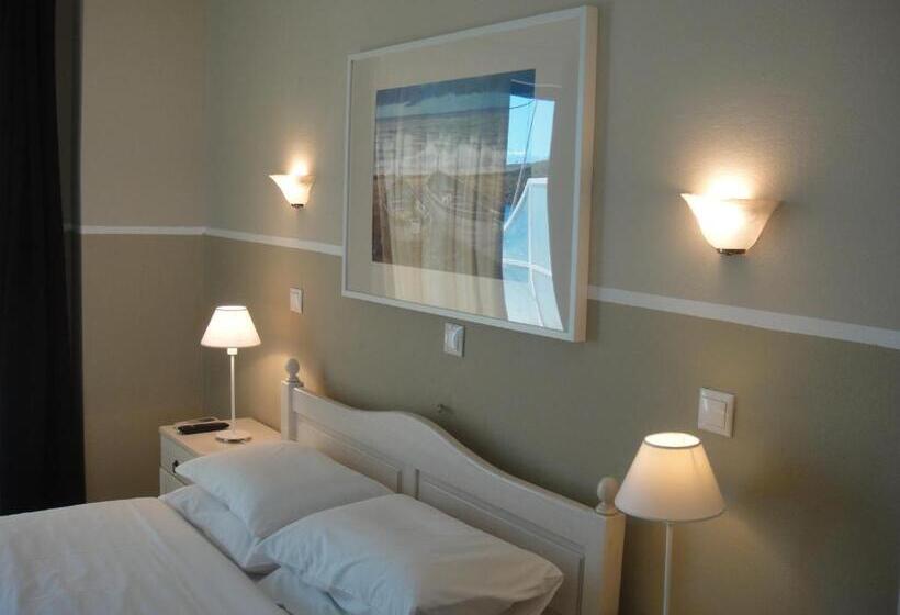 חדר סטנדרט נוף לים, Paradisos