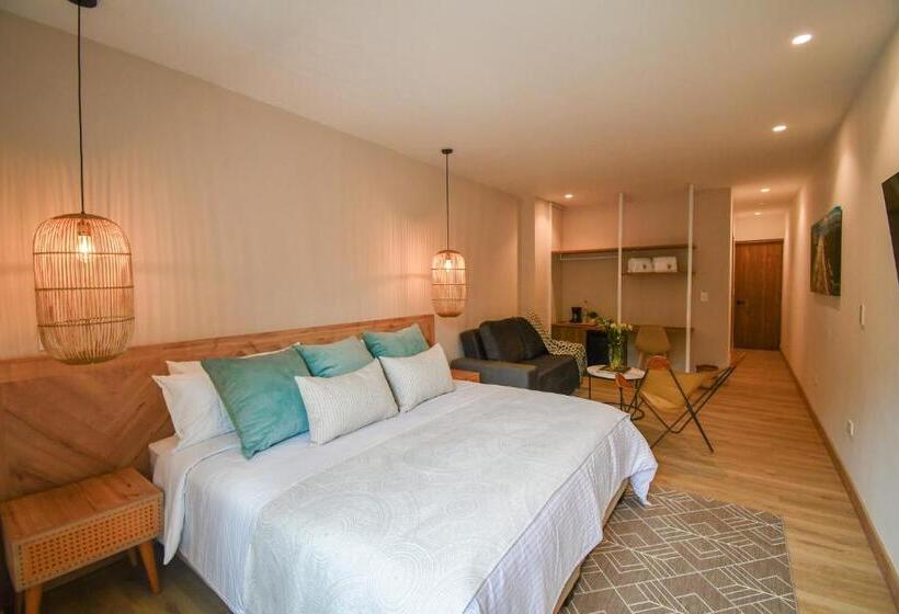 جناح, Salento Real Eje Cafetero