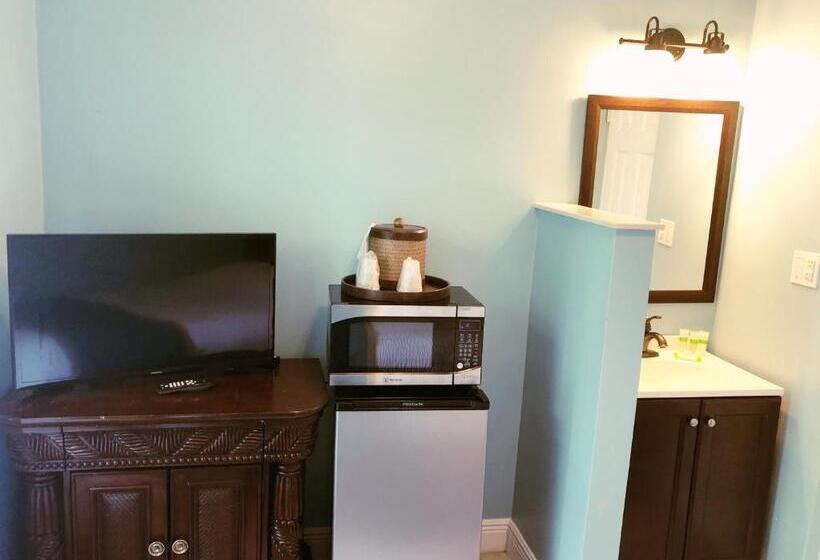 Номер Basic, The Pelican Key Largo Cottages