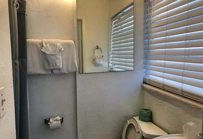キャビン, The Pelican Key Largo Cottages