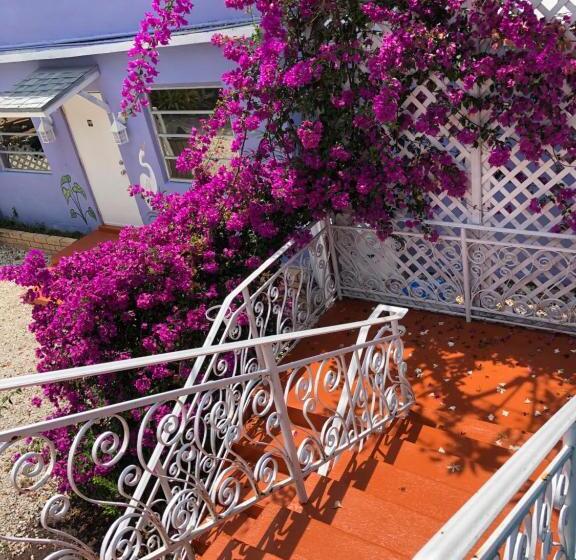 Люкс Кровать Кинг, The Pelican Key Largo Cottages