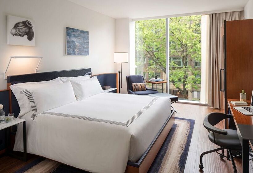 اتاق لوکس با چشمانداز شهر, Thompson Seattle, By Hyatt