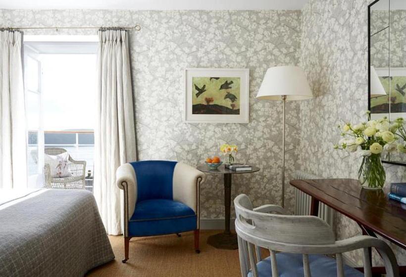 اتاق استاندارد با بالکن, Tresanton