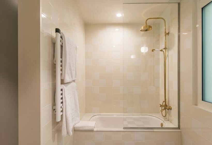 سوییت جونیور, Vincci The Mint