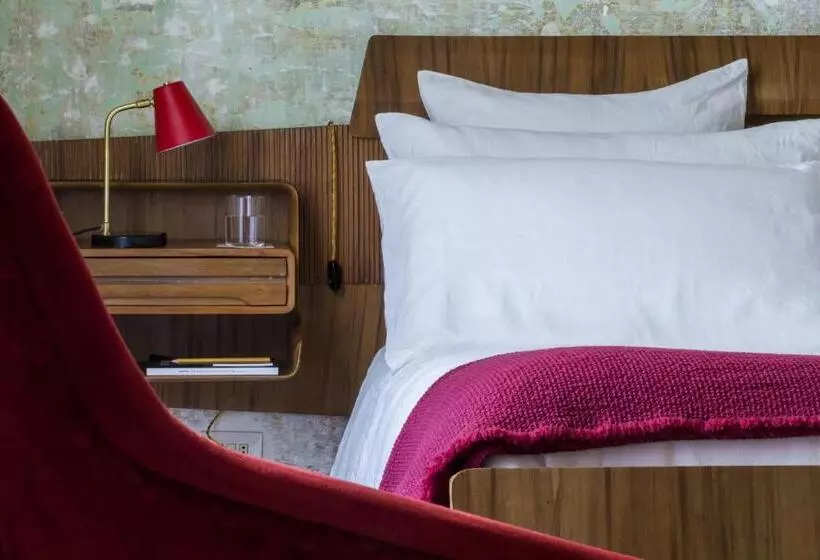Sviitti, G Rough, Rome, A Member Of Design Hotels
