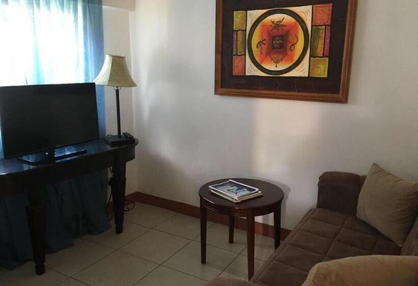 آپارتمان 1 خوابه با بالکن, Paradise Beach