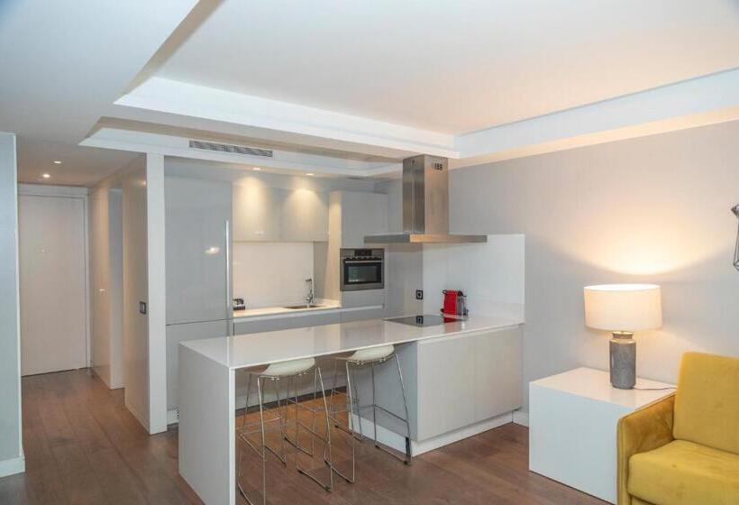Habitación Cuádruple Clásica, Smartrental Collection Centric Ii