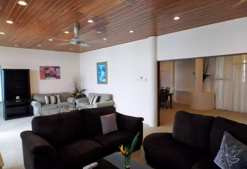 3 Bedroom Suite, The Ocean Residence Langkawi