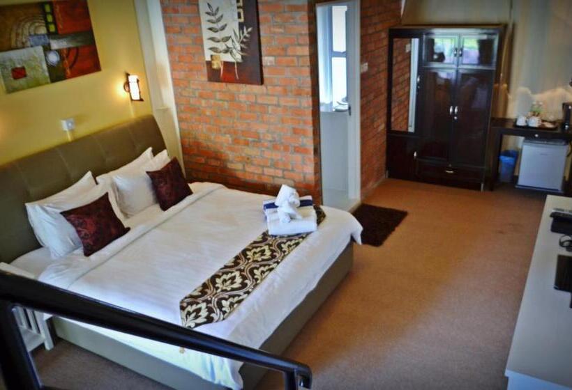 Номер Superior с Террасой, The Ocean Residence Langkawi