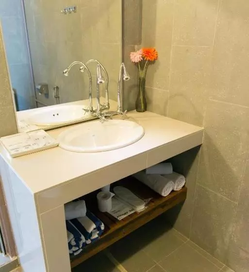 اتاق سوپریور با چشم‌انداز باغ, The Ocean Residence Langkawi