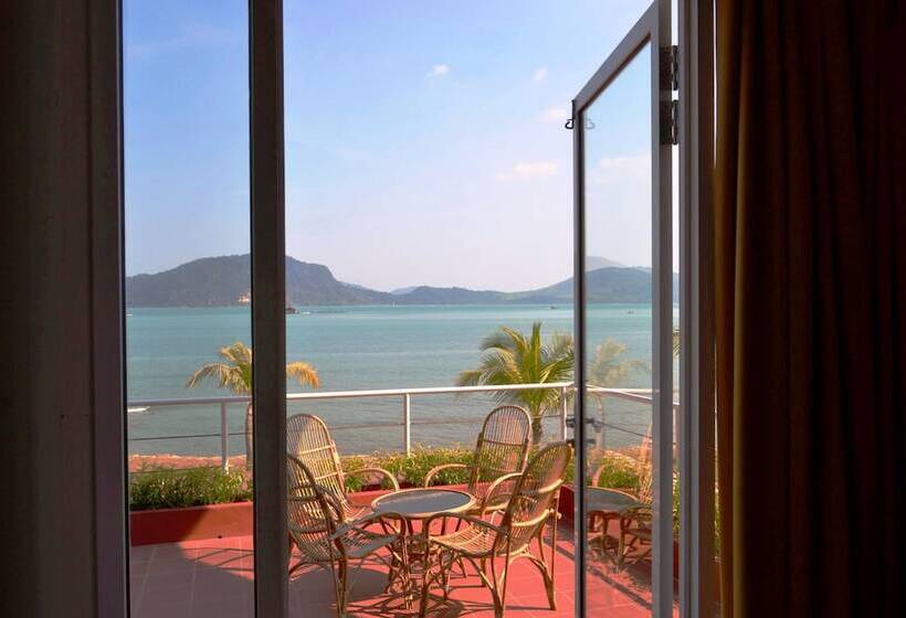 Номер Deluxe, The Ocean Residence Langkawi