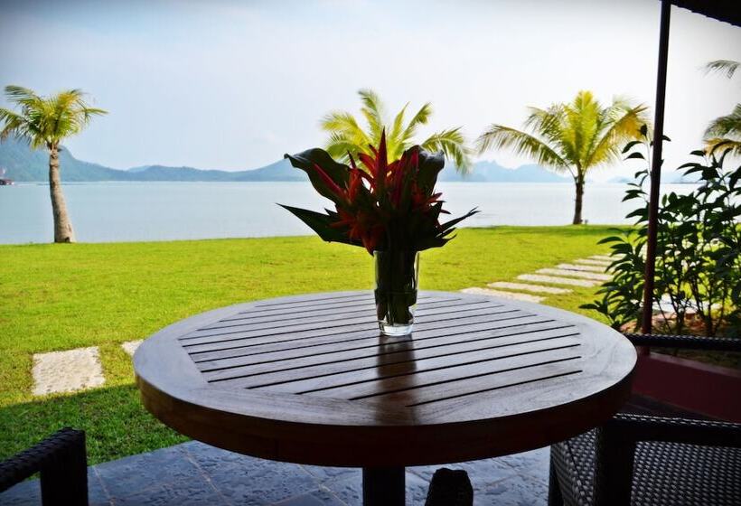 Номер Superior, The Ocean Residence Langkawi