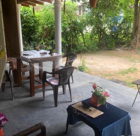 غرفة قياسية مطلّة علي الحديقة, Myro Cottage